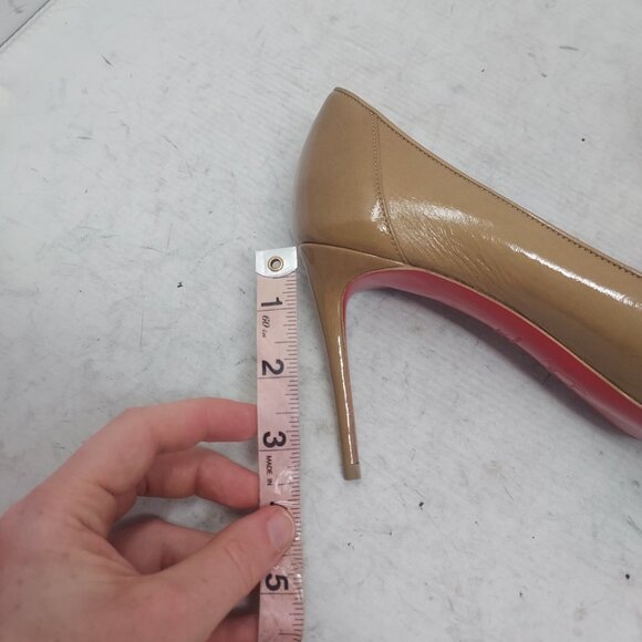 CHRISTIAN LOUBOUTIN Sporty Kate Patent Tan Pump Shoe - Picture 8 of 10